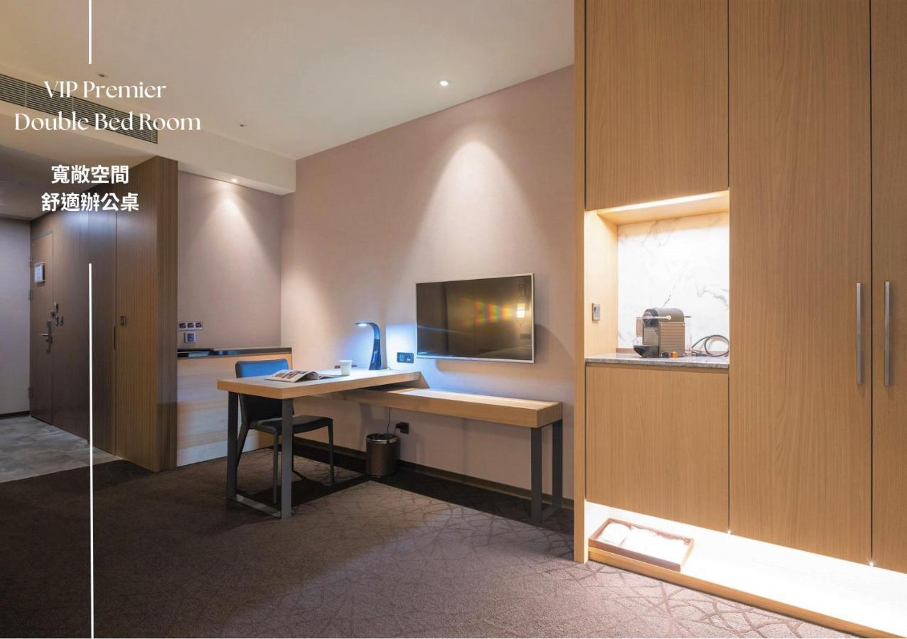 Hotel Intrendy Tajsan Kültér fotó