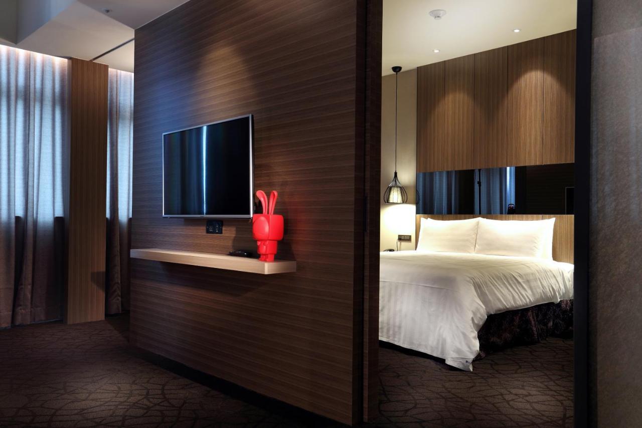 Hotel Intrendy Tajsan Kültér fotó